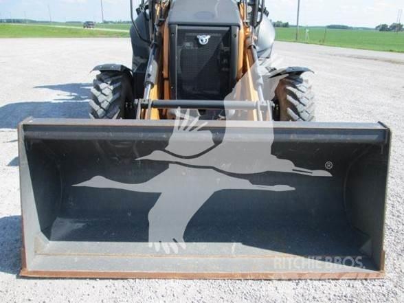 CASE 575N EP Backhoe
