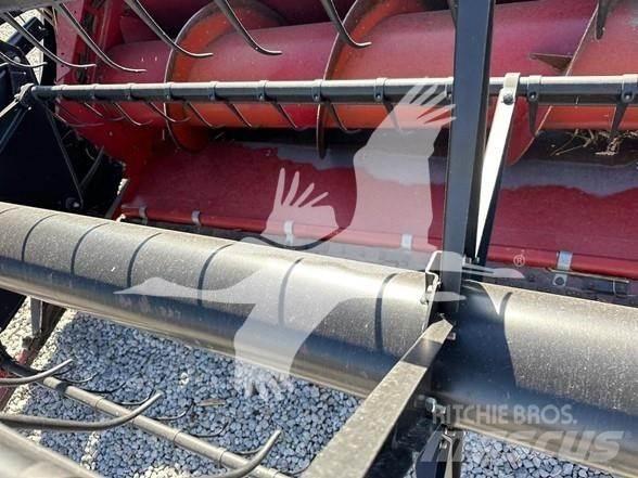 Case IH 1020 Combine harvester heads