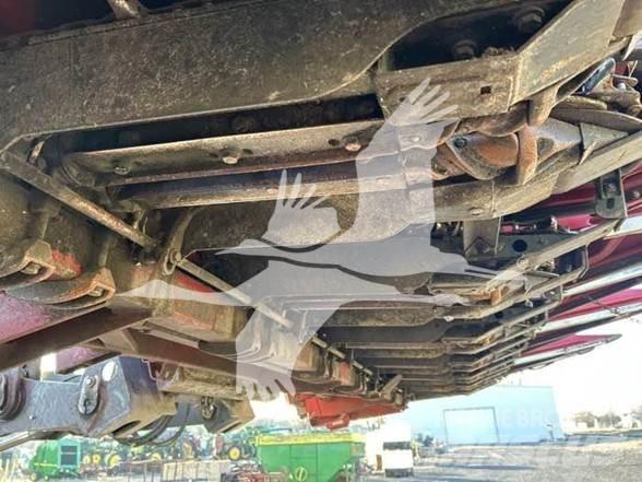 Case IH 3208 Combine harvester heads