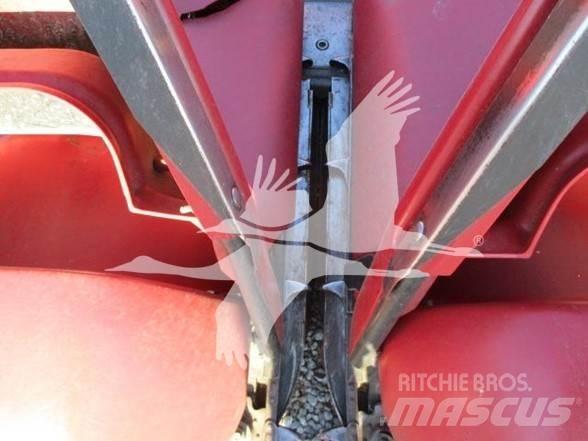 Case IH 3412 Combine harvester heads