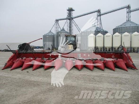 Case IH 3412 Combine harvester heads