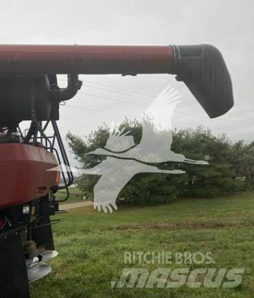 Case IH 7140 Combine harvesters