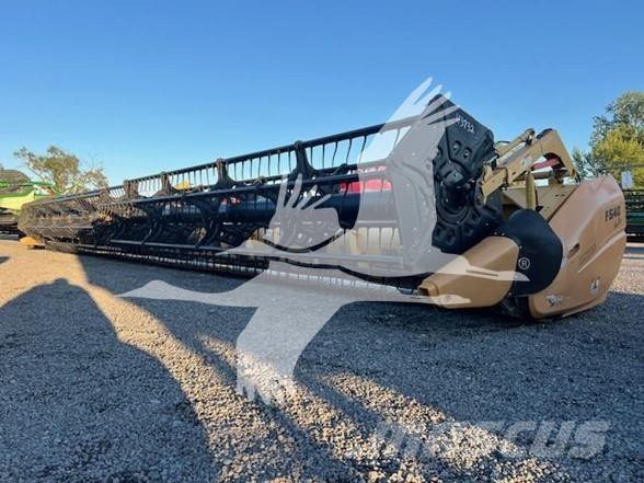 CLAAS F540 Combine harvester heads