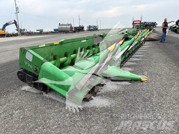 Clarke 1244 Combine harvester heads