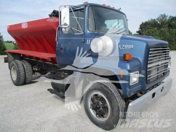 Ford LN7000 Other