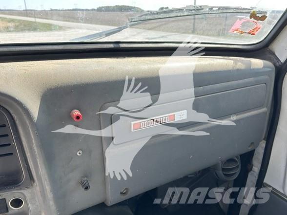 GMC BRIGADIER Prime Movers