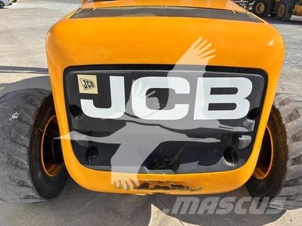 JCB 930 Rough terrain truck