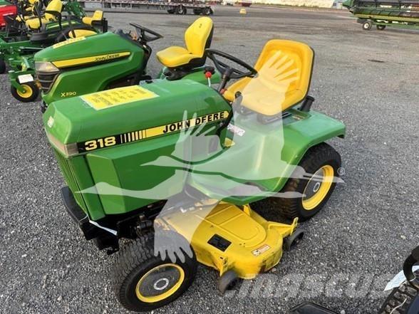 John Deere 318 Riding mowers