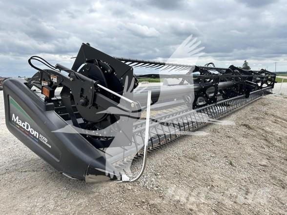 MAC DON FD70 Combine harvester heads