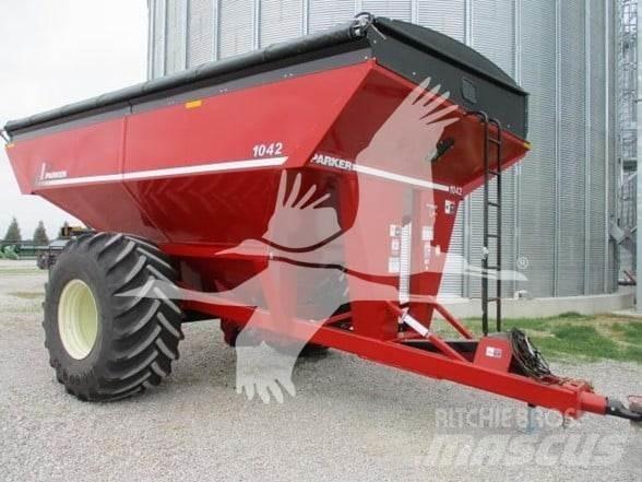 Parker 1042 Grain / Silage Trailers