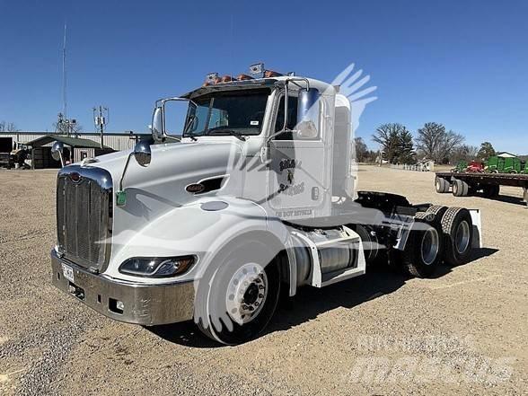 Peterbilt 384 Prime Movers