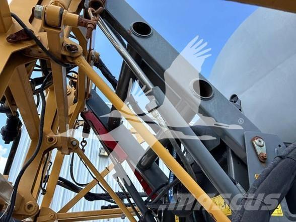 RoGator RG700 Self-propelled sprayers