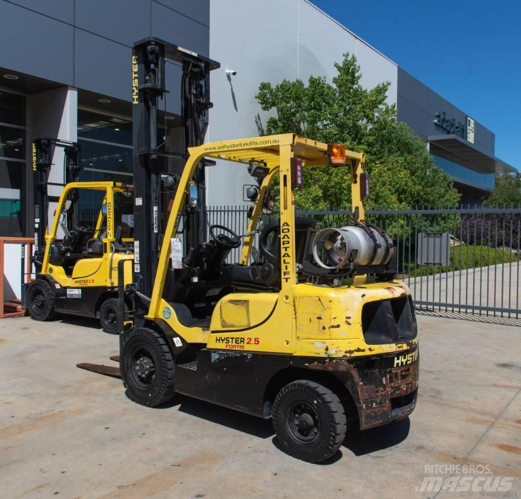 Hyster H2.50TX LPG trucks