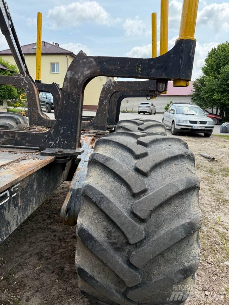Valtra + KRONOS T 193 Tractors
