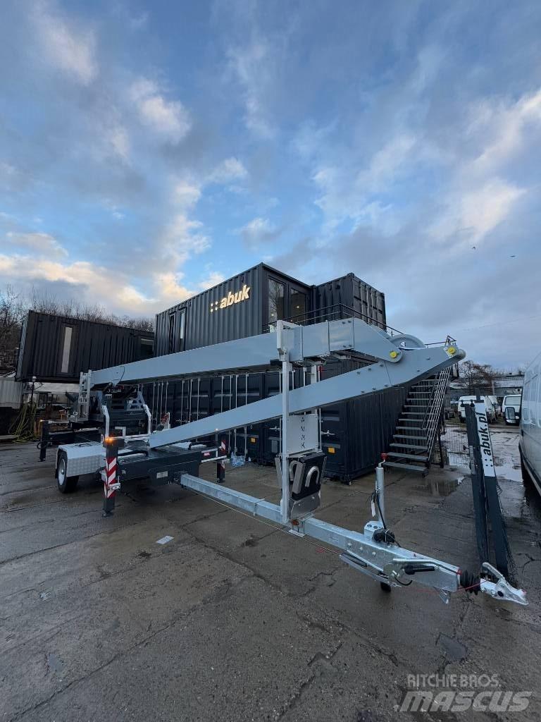Klaas Amak 28 All terrain cranes
