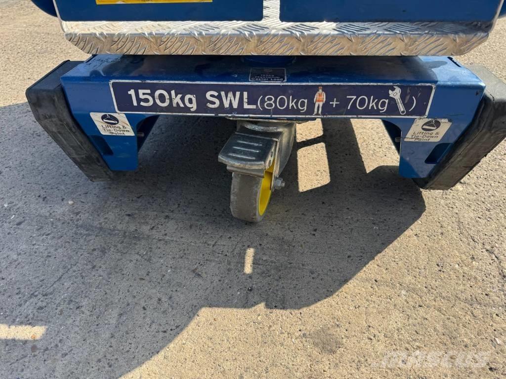 JLG Peco Lift Push around lifts