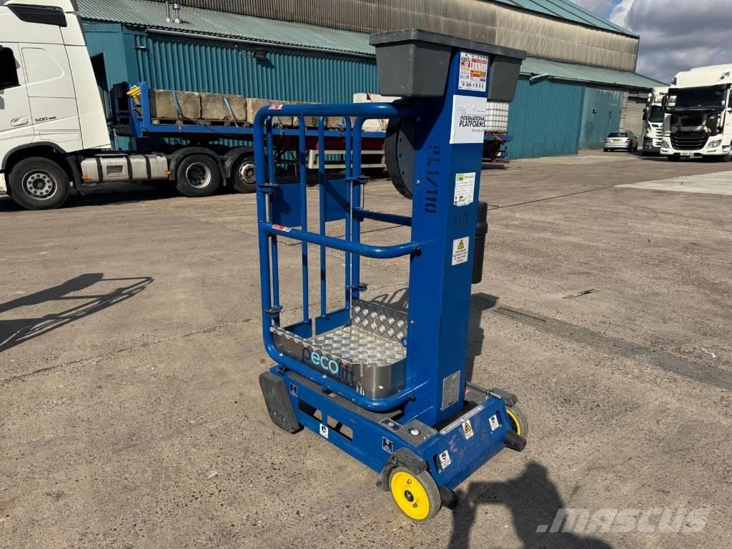 JLG Peco Lift Push around lifts
