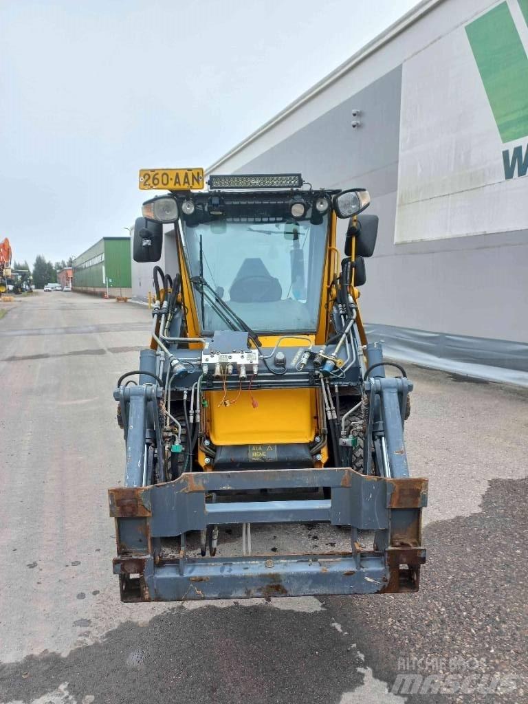 Wille 335B Compact tractors