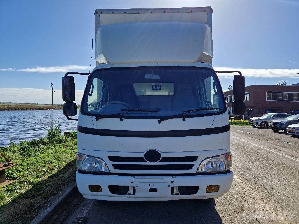 Hino 3815 Box trucks