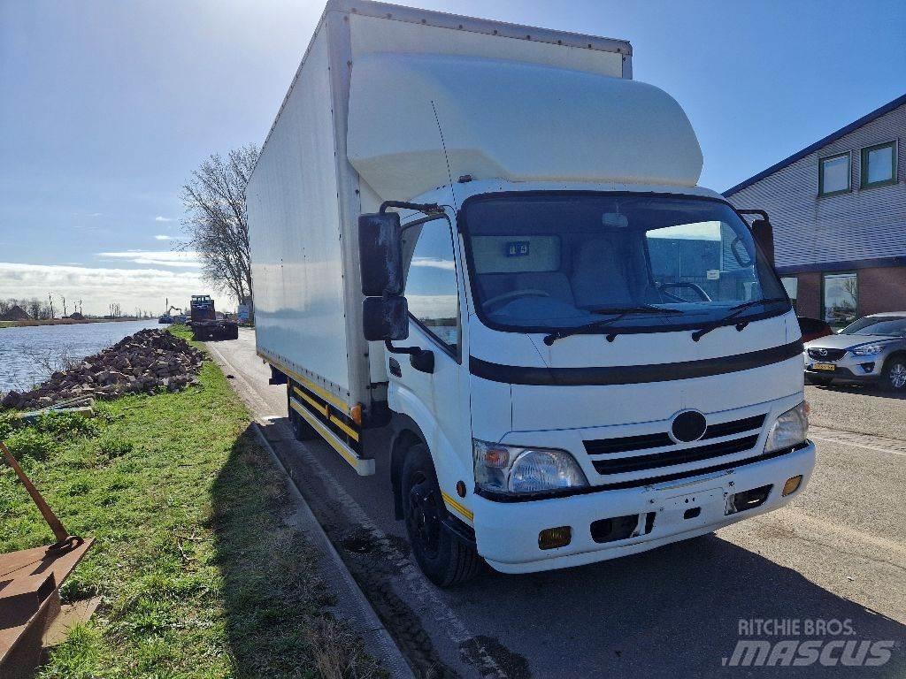 Hino 3815 Box trucks