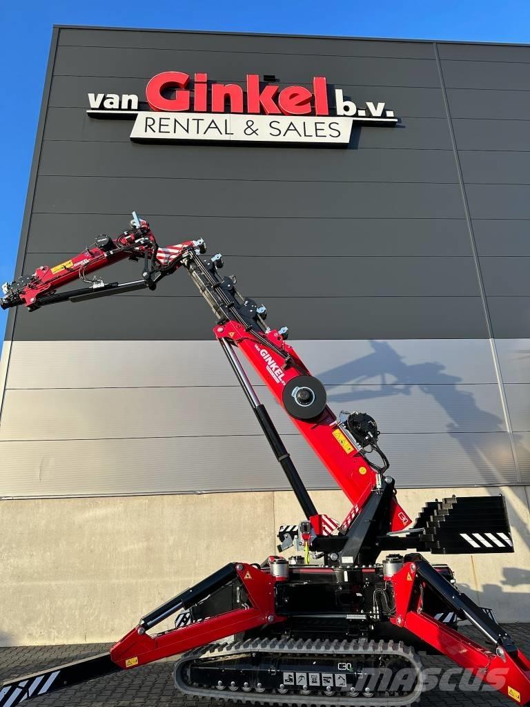 Hoeflon C30e Mini cranes