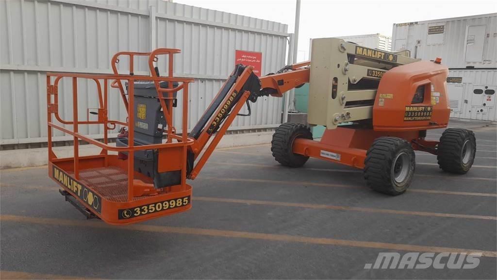 JLG 450AJ Articulated boom lifts