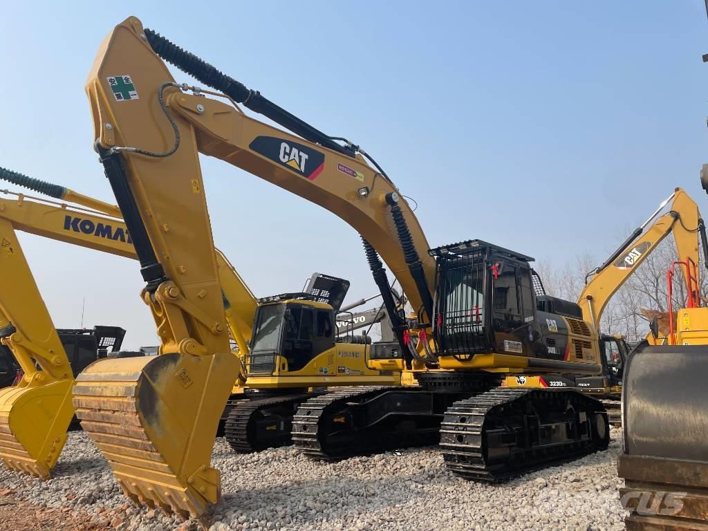 CAT 340D2L Crawler excavators