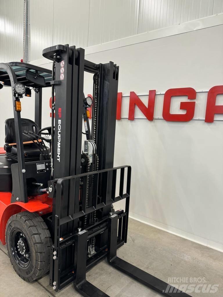 EP EFL252X Electric forklift trucks