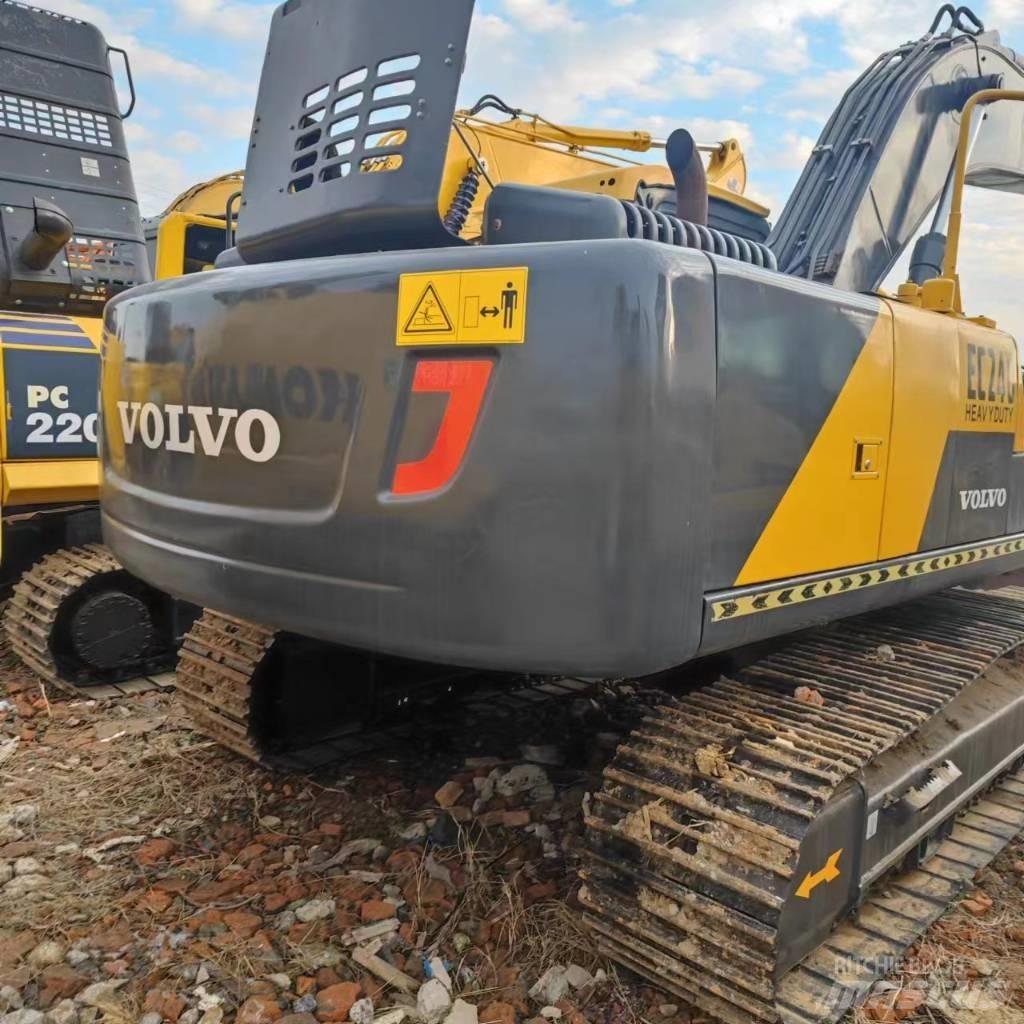 Volvo EC 240 Crawler excavators