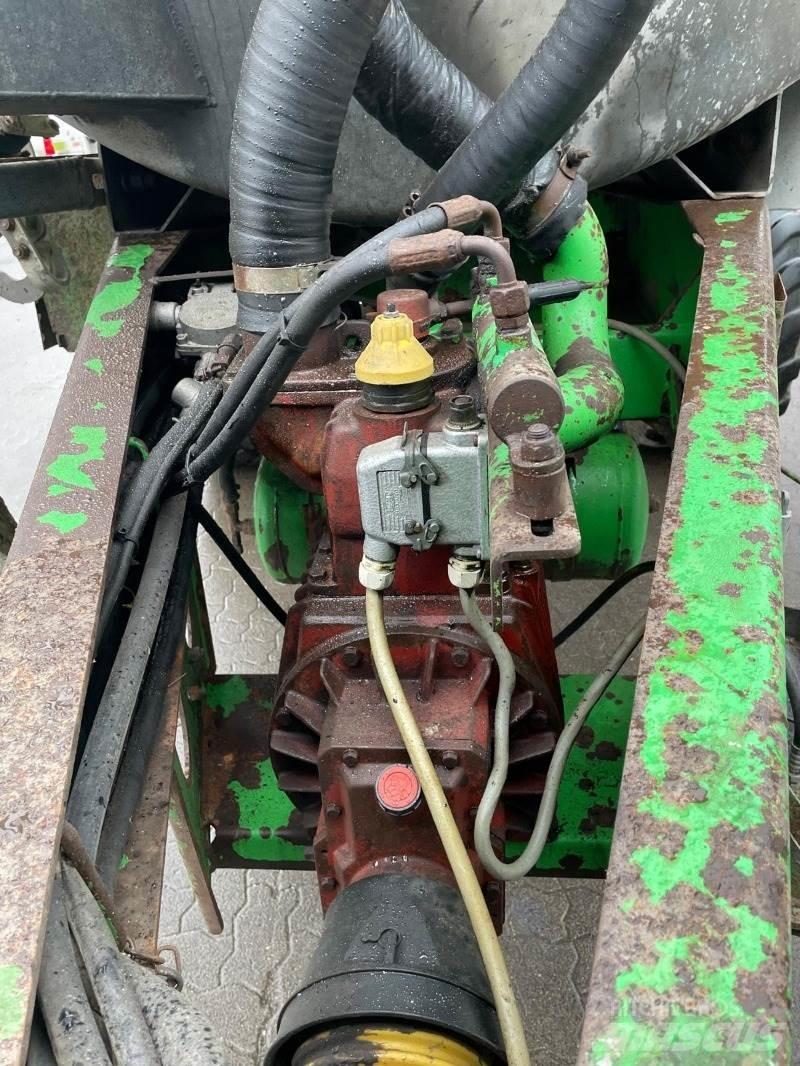 Joskin 12500 TS Manure spreaders