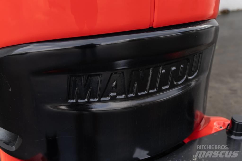 Manitou 100 VJR Used Personnel lifts and access elevators