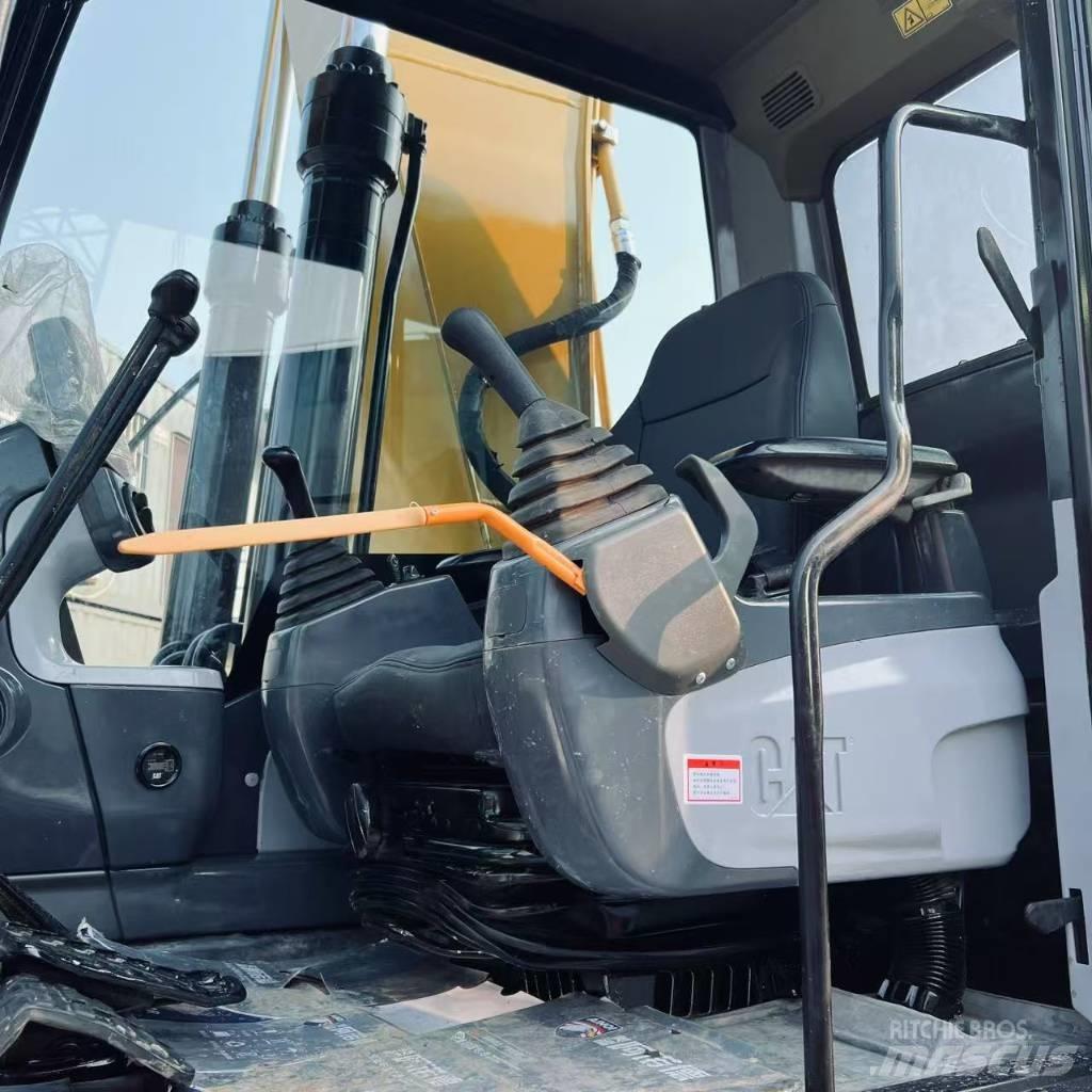 CAT 320 D L Crawler excavators