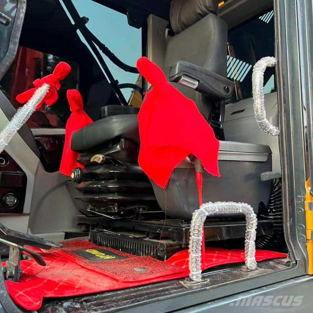 Hyundai R220LC-9S Mini excavators  7t - 12t