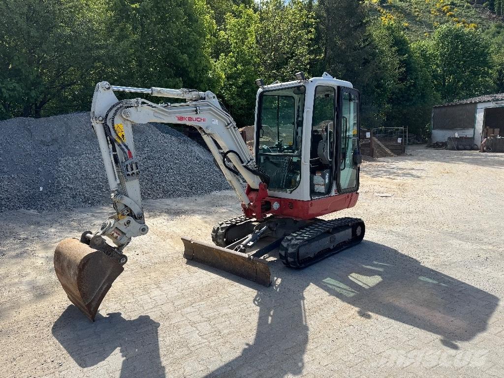 Takeuchi TB 225 Mini excavators < 7t (Mini diggers)