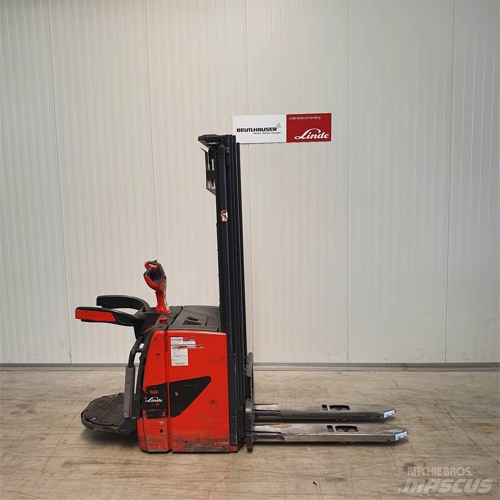 Linde L16AP Pedestrian stacker