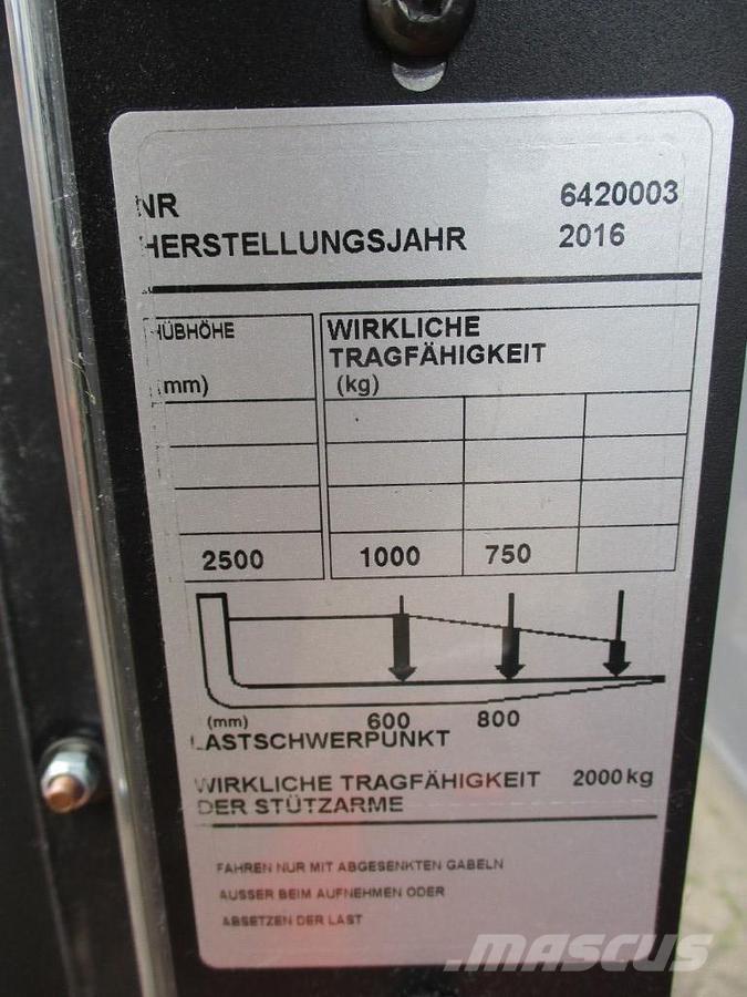 BT SPE200D Low lift with platform