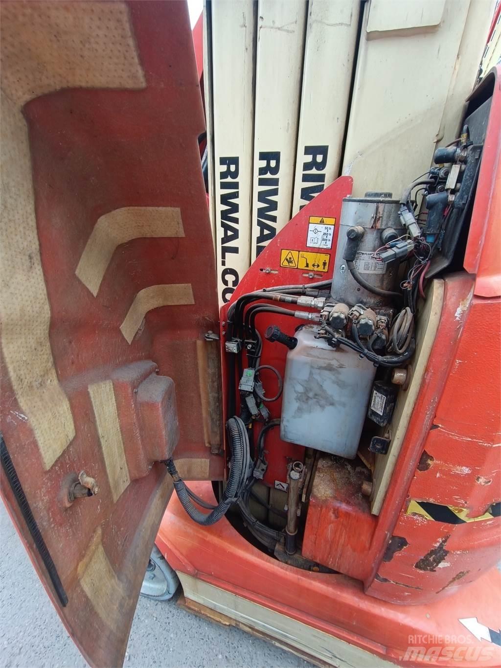 JLG T10E Other lifts and platforms