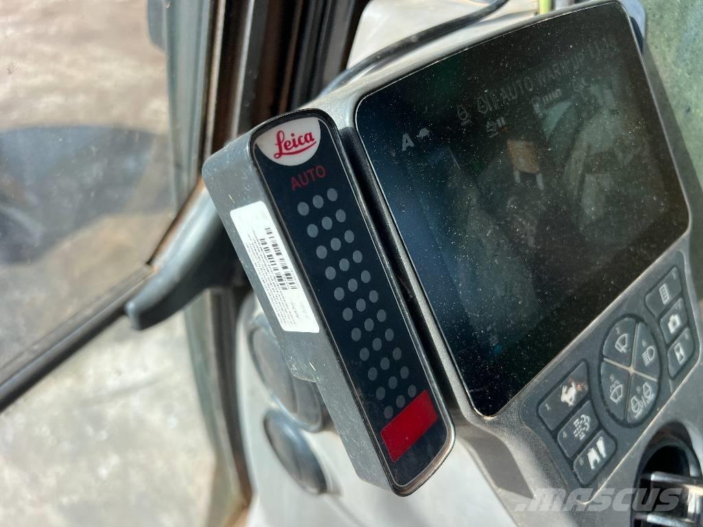 CASE CX 250 D Crawler excavators