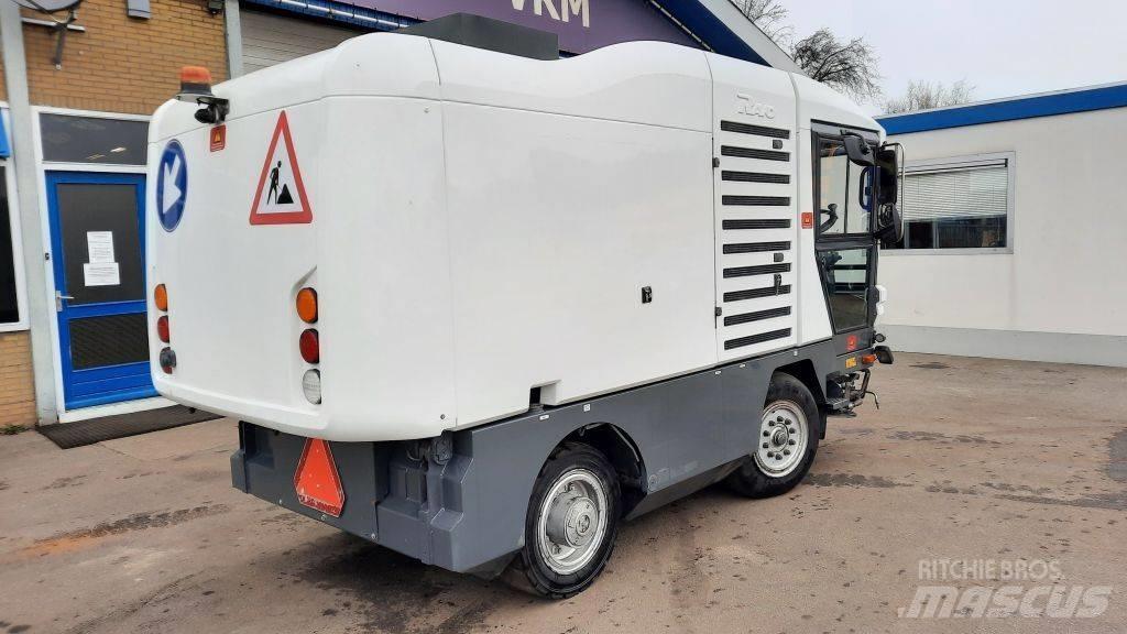 Ravo 530ST Sweepers