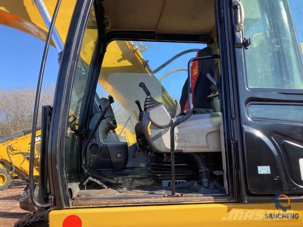 CAT 325D Crawler excavators