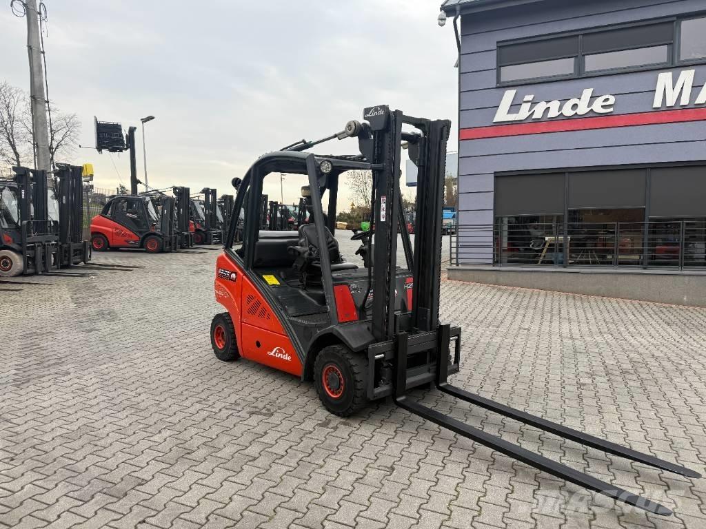 Linde H25T-01 LPG trucks