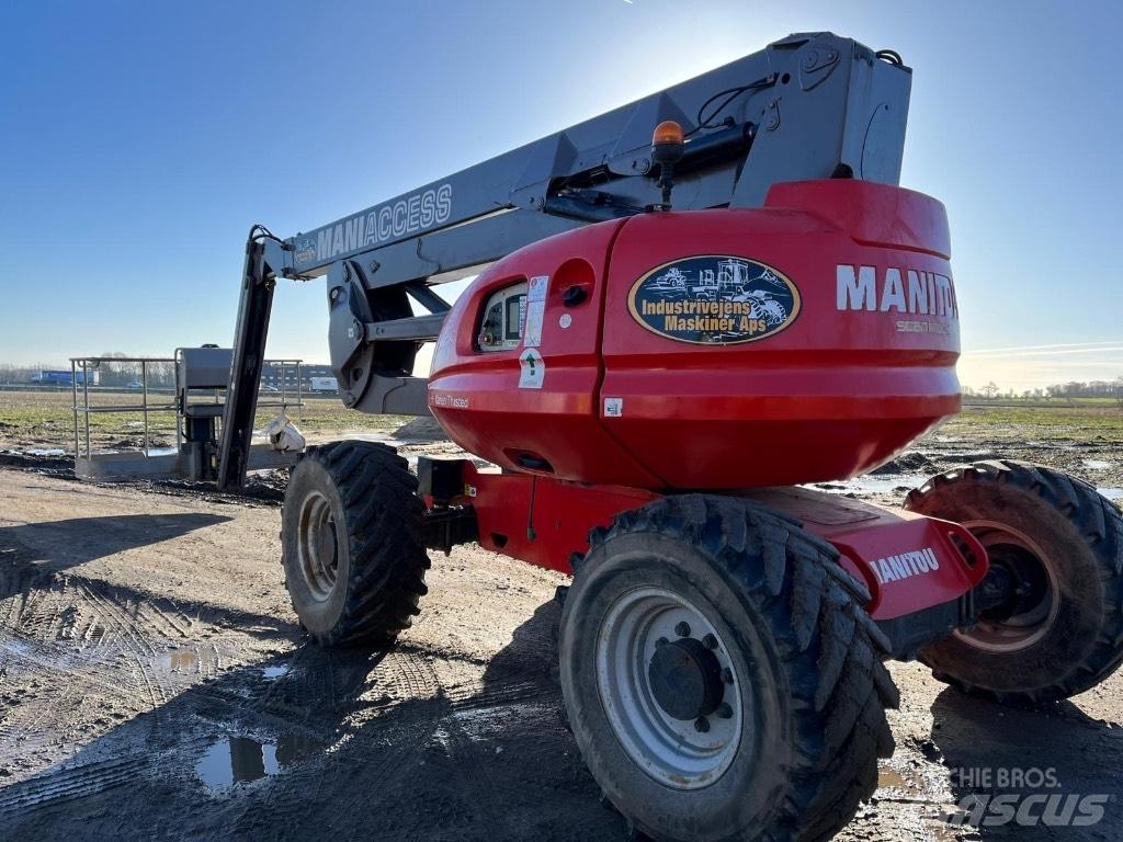Manitou 200 ATJ Articulated boom lifts