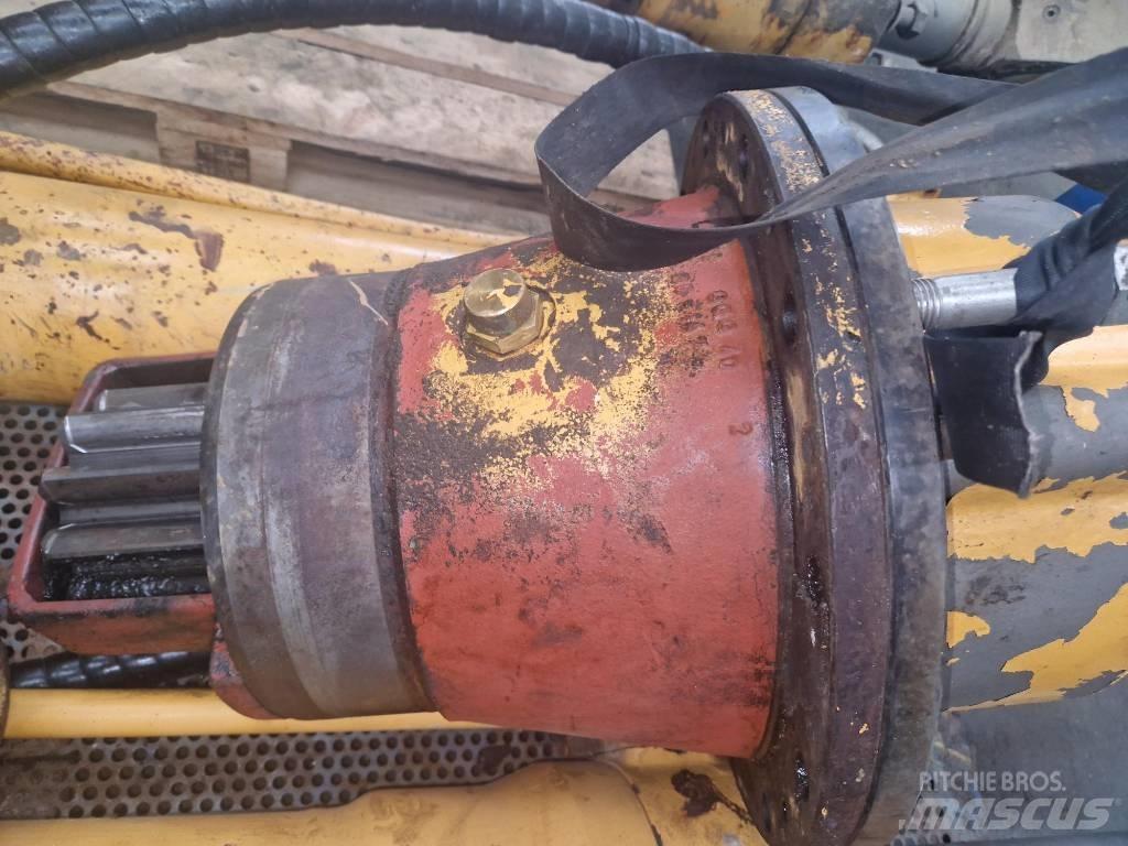 Liebherr SAT 300/213 Hydraulics