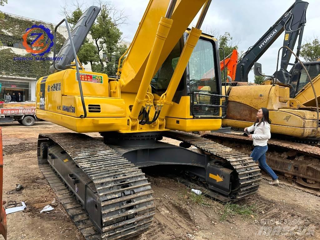 Komatsu PC 200-7 Crawler excavators