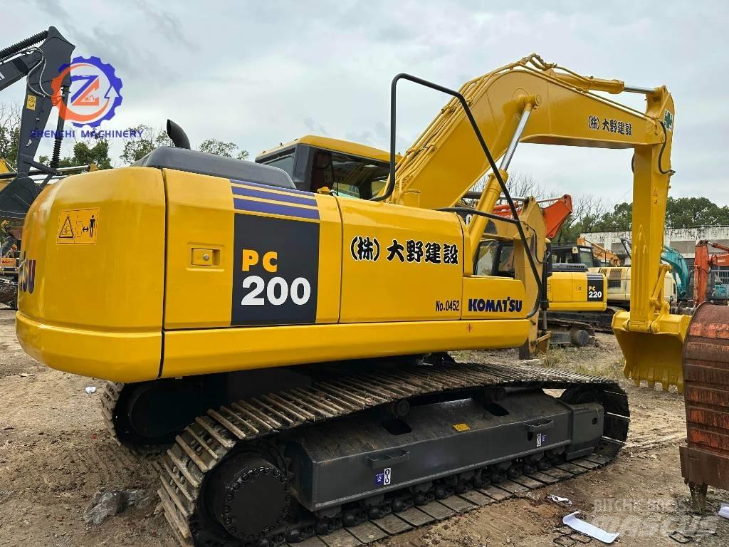 Komatsu PC 200-7 Crawler excavators