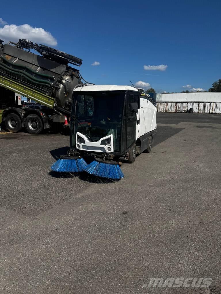 Bucher C 202 Sweepers