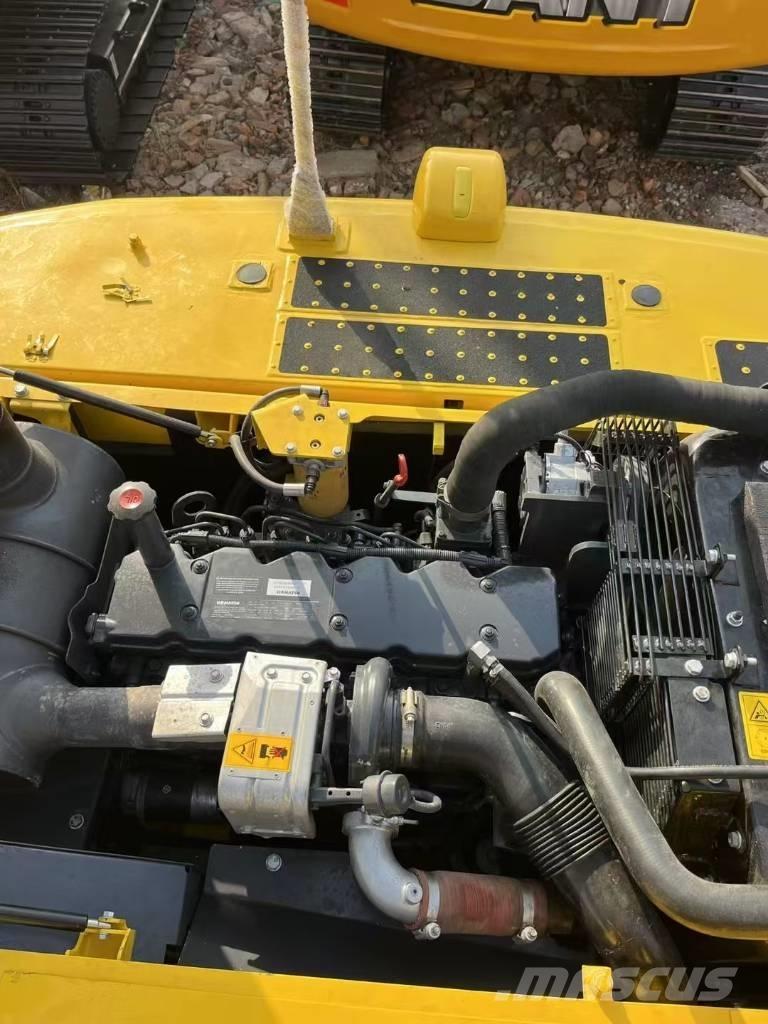 Komatsu 240-8 Crawler excavators