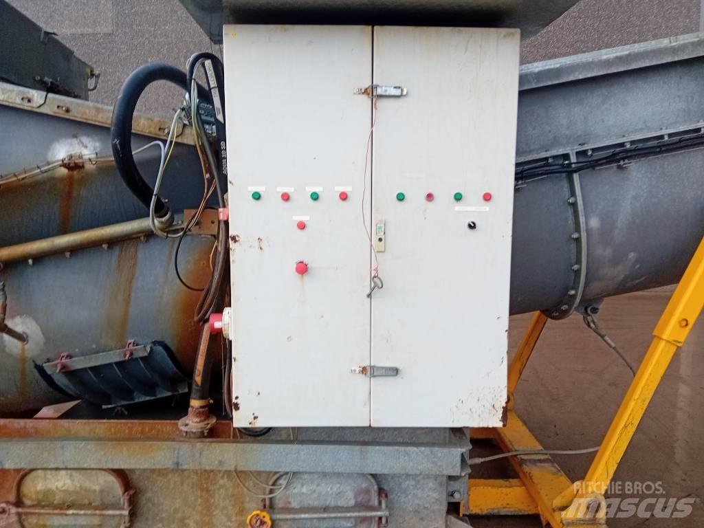  Stonewasher SW 1000 Mobile screeners