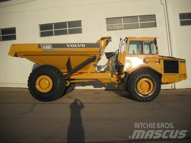Volvo A 25 C   4x4 Articulated Haulers