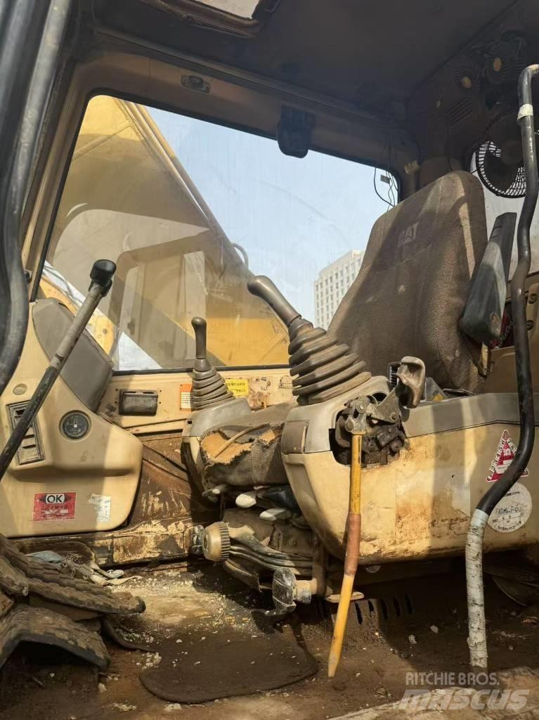 CAT 320 B L Crawler excavators